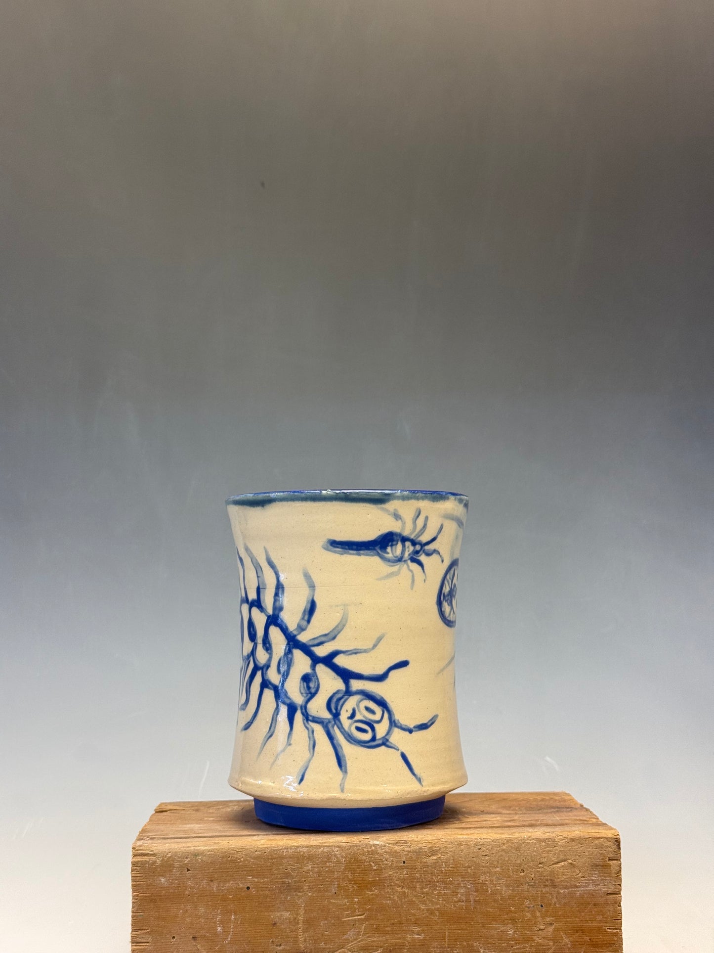 8 oz. Bug Party Cup