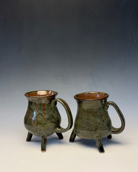 Moss Cauldron Mug | Handmade Ceramic Three-Legged Mug