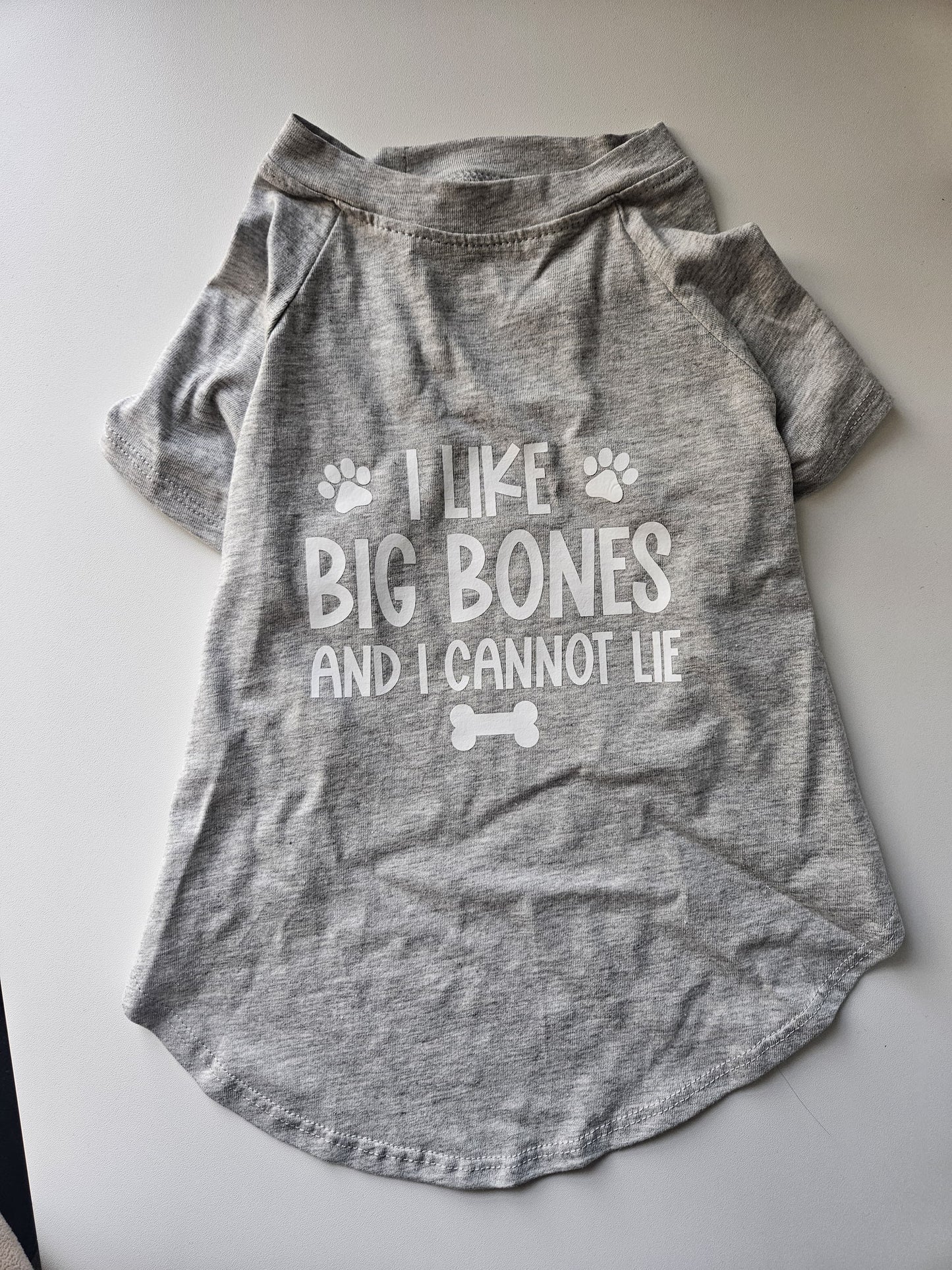 Medium Dog Shirt - Sonia Khathate