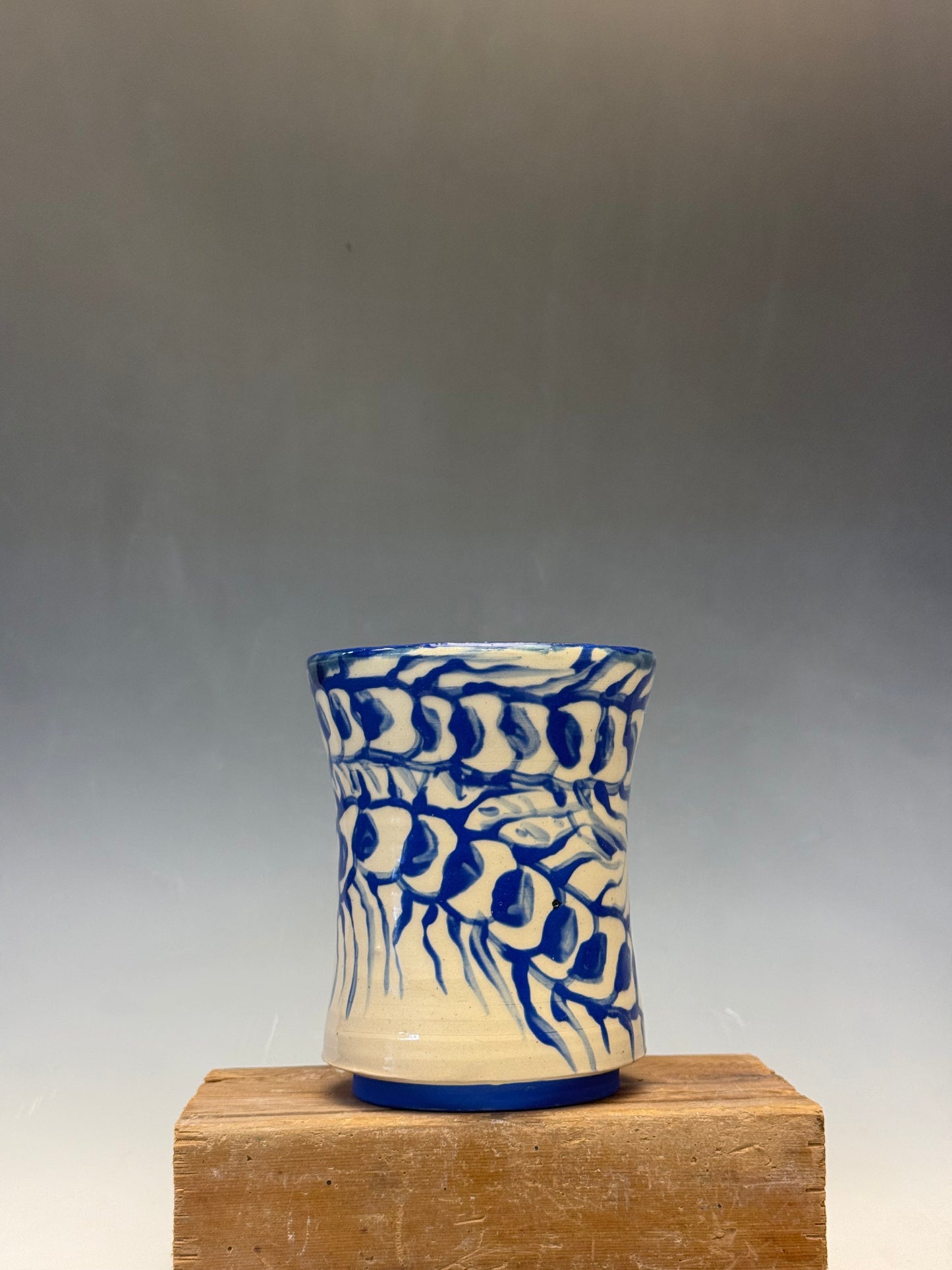 8 oz. Centipede Cup