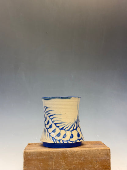 8 oz. Centipede Cup