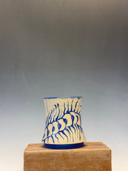8 oz. Centipede Cup
