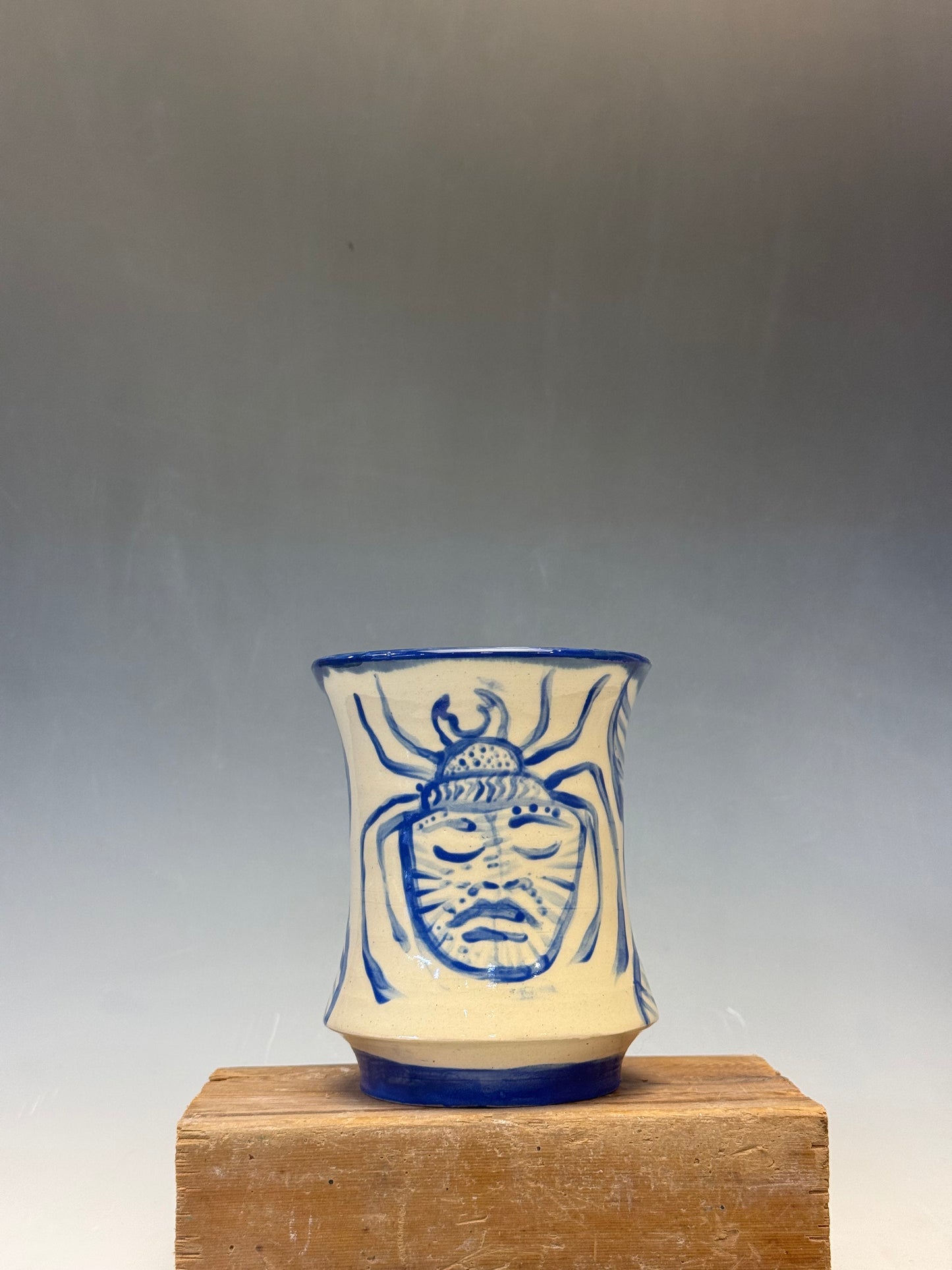 8 oz. Mask Beetle Cup