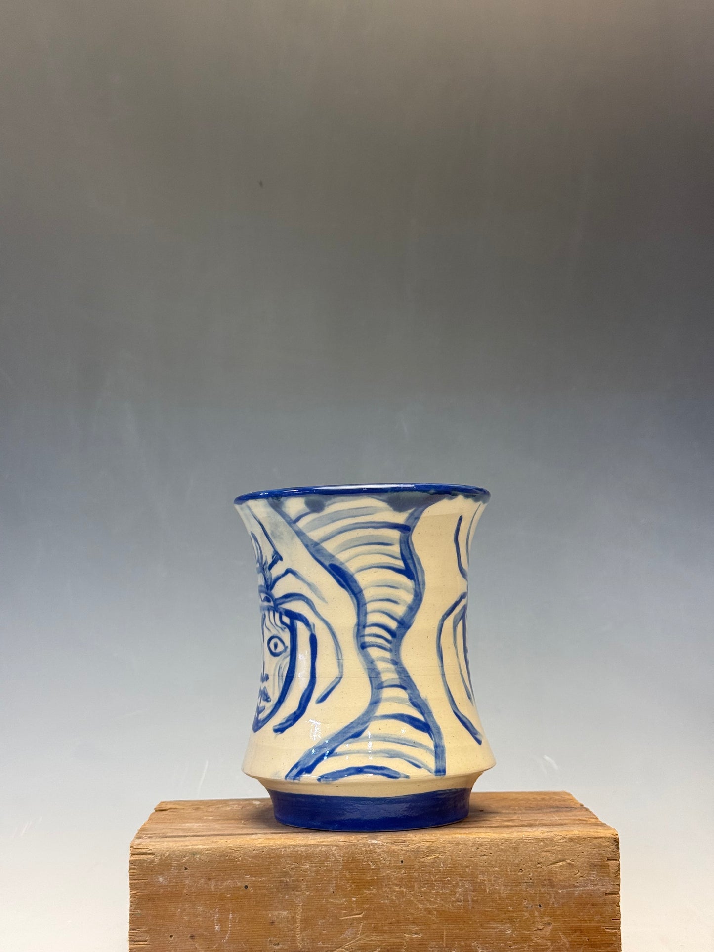 8 oz. Mask Beetle Cup