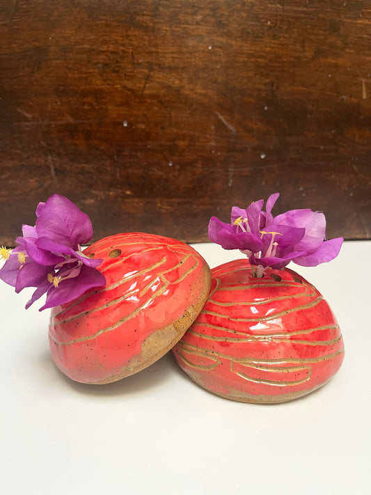 Pink Concha Bud Vase - Alma de Aztlan