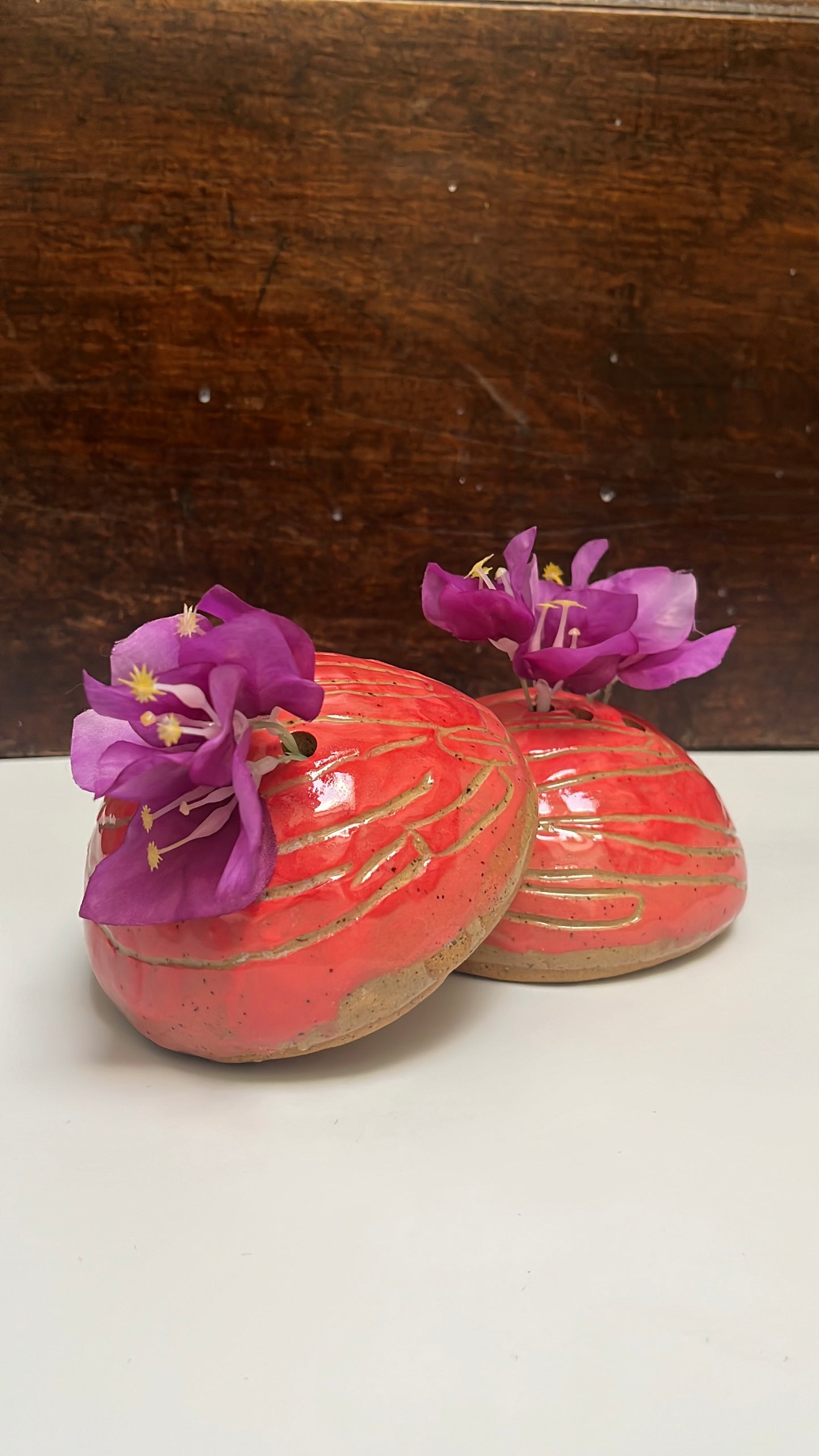 Pink Concha Bud Vase - Alma de Aztlan